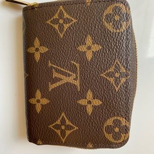 Louis Vuitton Zippy Colin Purse